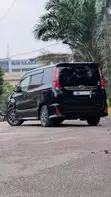 Toyota Noah 2015 Black - 4