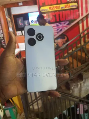 Infinix Smart 8 128GB Gold