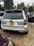 Subaru Forester 2.0D X 2010 Gray - 5