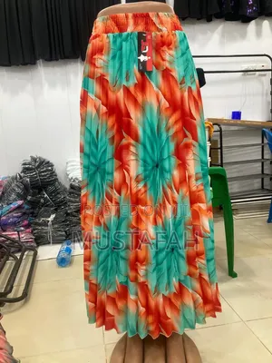 Ladies' Skirts - Polycotton, Silk, Synthetic