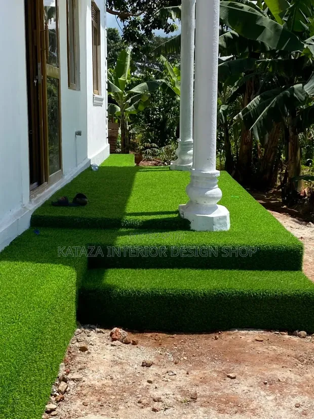 Sinic Grass Carpet - Quality Artificial Turf - 1