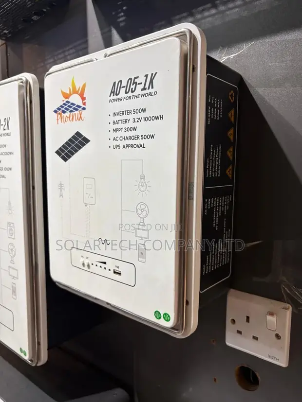 Phoenix 1kWh 500W All-in-One Solar Backup Power Station - 1