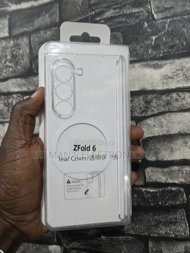 Samsung Galaxy Z Fold 6 Clear Magsafe Case - 1