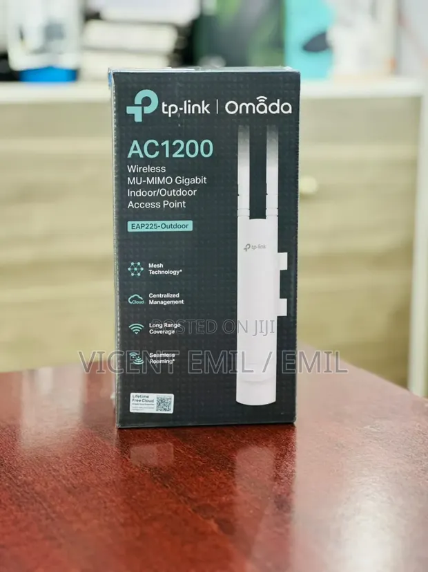 TP-Link EAP225-Outdoor Omada AC1200 Wireless Access Point - 1