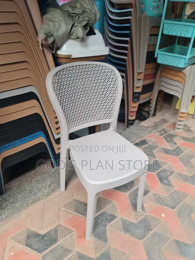 Planet Eco-Friendly Outdoor Plastic Chairs - 1