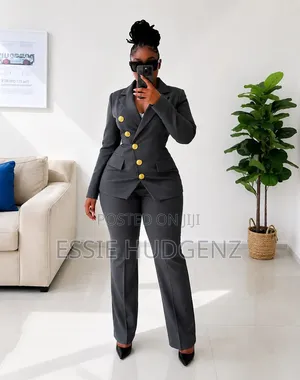 Ladies Suit: Blazer & Trousers