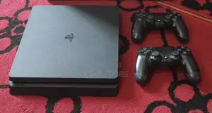 PS4 Slim Console