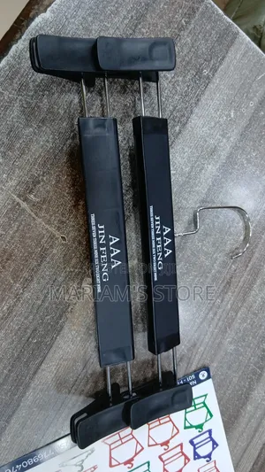 Pants Hangers with Adjustable Clips (Brand New)