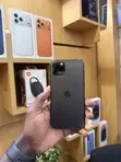 Apple iPhone 11 Pro 256GB Black (UK Pre-owned) - 1