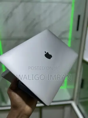 Apple MacBook Pro 2017 13" 8GB RAM 256GB SSD