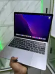 Apple MacBook Pro 2017 13" 8GB RAM 256GB SSD - 3