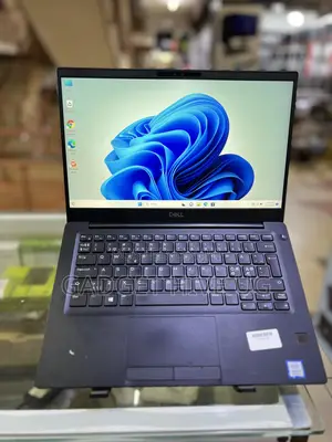 Dell Latitude 7390 Laptop - Core i7, 8GB RAM, 256GB SSD