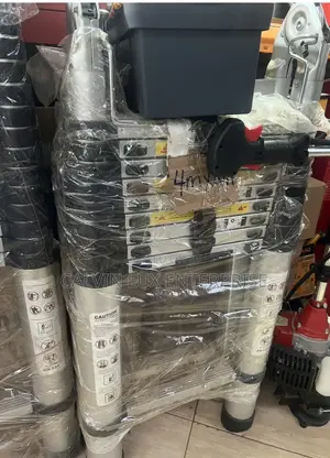 Brand New 4m x 4m Double Side Telescopic Ladder (20 Steps)