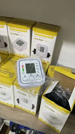 Fully Automatic Arm Style Blood Pressure Monitor