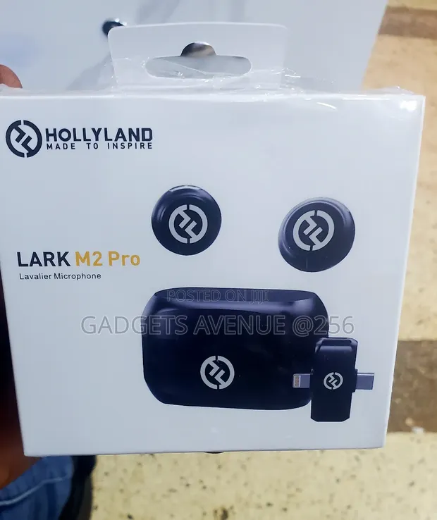 Hollyland Lark M2 Pro Wireless Lavalier Microphone System - 1