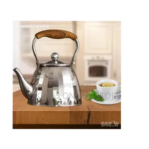 3 Litre Stainless Steel Whistling Kettle with Strainer