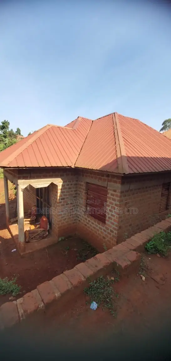 3 Bedroom House for Sale in Matugga, Bombo Road - 1