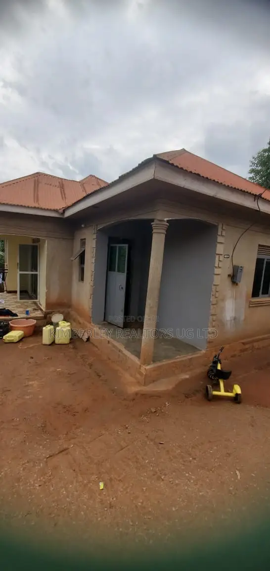 3 Bedroom House for Sale in Kawanda - 1