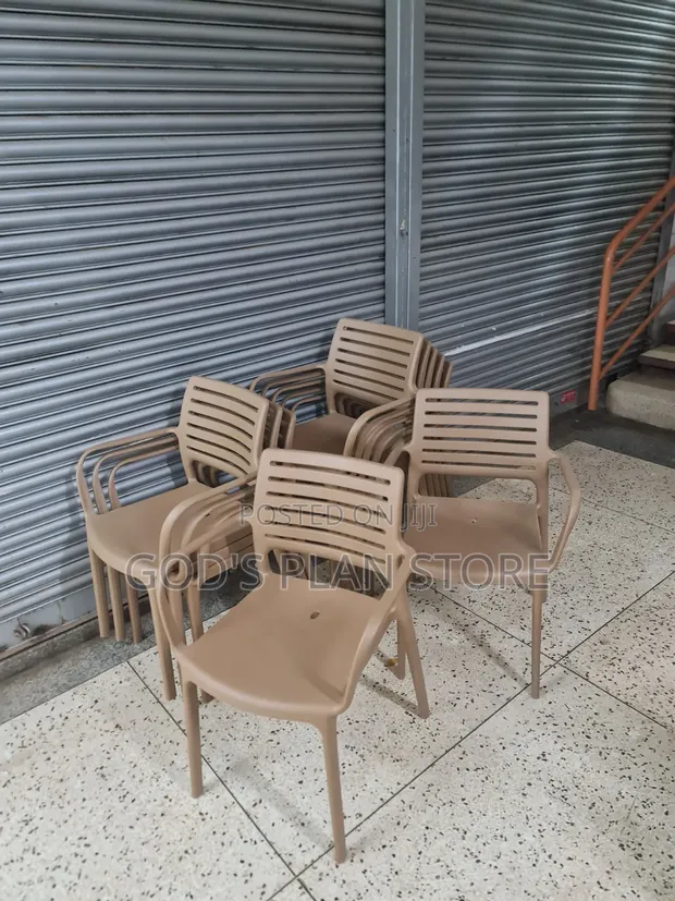 Umbra Spaced Back Plastic Chairs - 1