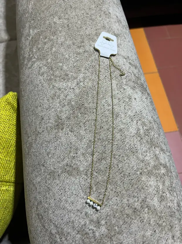 Minimalist Pearl Bar Stainless Steel Necklace - Gold - 1