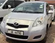 Toyota Vitz 1.3 FWD 5dr 2010 Silver - 3
