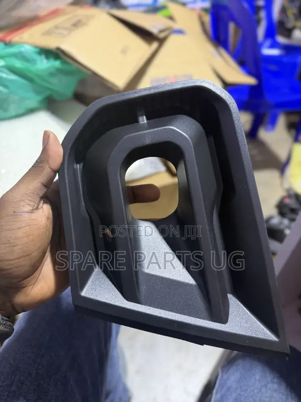 Ford Ranger T9 2022+ Fog Lamp Cover - 1