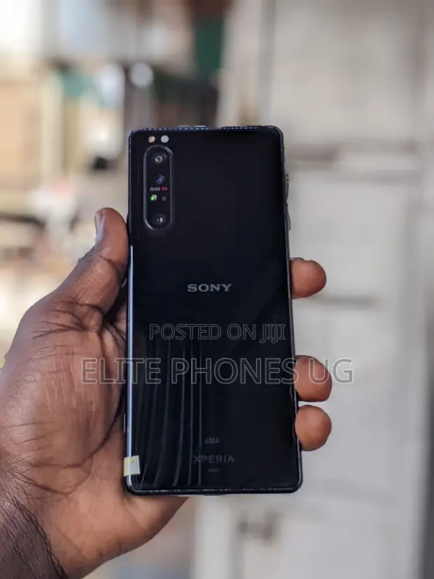 Sony Xperia 1 II 128GB Black - 1