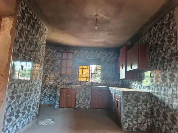 3-Bedroom Shell House for Sale in Kira - 1