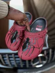 Crocs x Marvel Spider-Man Neo Classic Clogs - 1