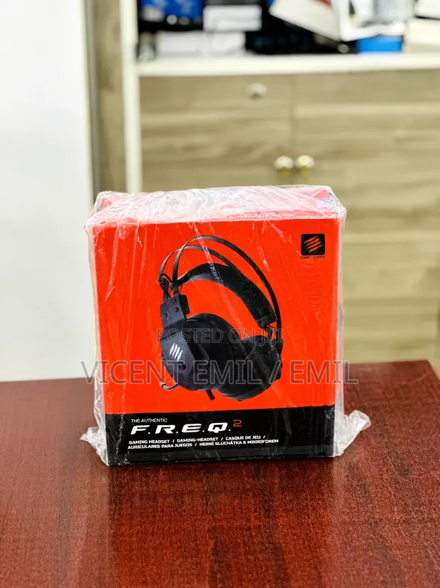 Mad Catz F.R.E.Q. 2 Gaming Headset - 1