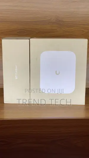 UniFi U7 Outdoor WiFi Extender