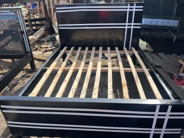 Plain Wood Bed 5x6 - 1