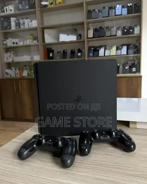 PS4 Slim Console