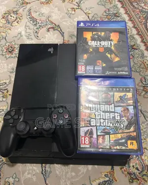 PS4 Standard Console