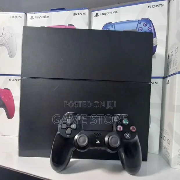 PS4 Standard Console - 1