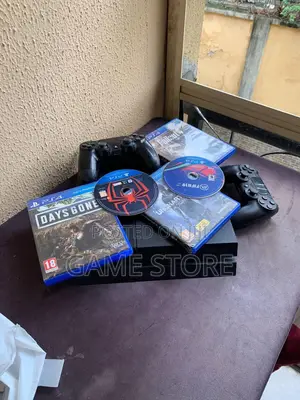 PS4 Fat Console
