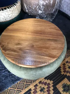 Wood-Mode Round Center Table