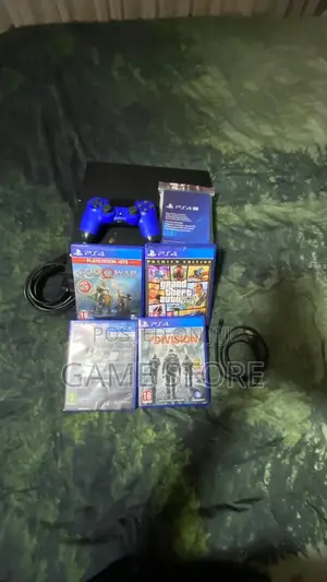 PS4 Pro Console