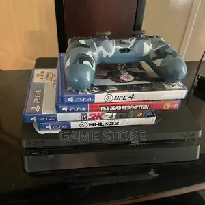 PS4 Slim Console