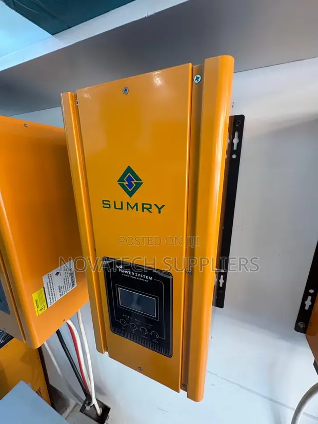 SUMRY RP Series 2kW 24V Solar Inverter Charger - 1