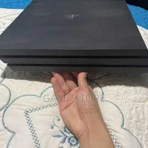 PS4 Pro Console