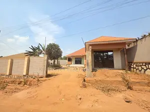 3 Bedroom House for Sale in Buloba, Mityana Road