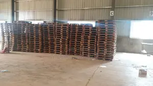 Hardwood Mahogany Pallets - 4x3m, 5-Ton Load Capacity