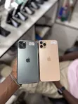 Apple iPhone 11 128GB - 2