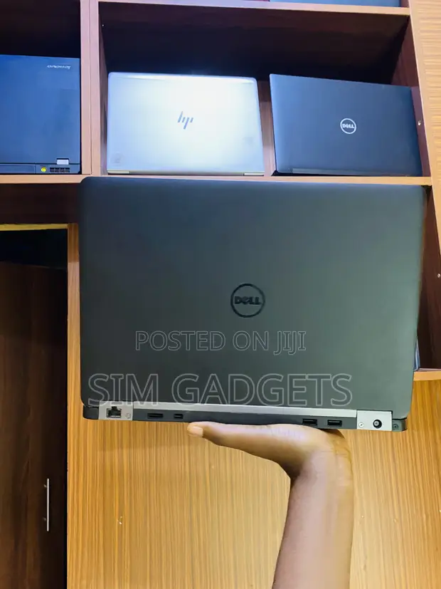 Dell Latitude 7480 Laptop - Core i5, 8GB RAM, 256GB SSD - 1