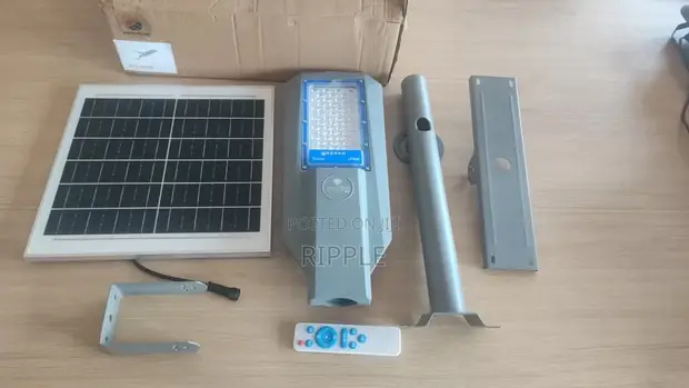 200W Commercial Split Solar Street Light AYS-A200B IP65 - 1
