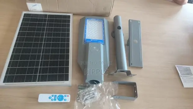 600W Commercial Split Solar Street Light AYS-A600B IP65 - 1