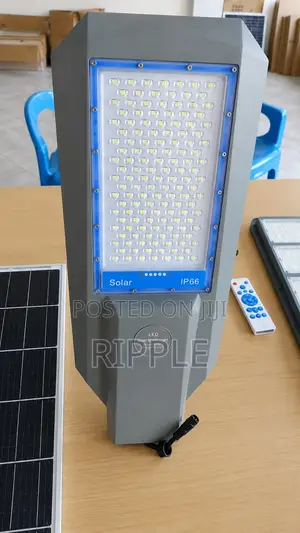 800W Heavy Duty Solar Street Light IP66