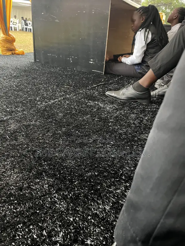 Plastic Tuff Artificial Grass Per Square Meter - 1