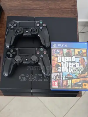 PS4 Standard Console